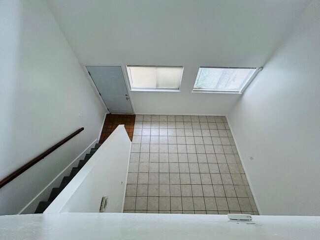 Photo - 3912 Crayrich Cir