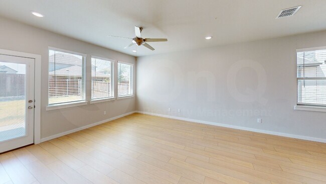 Photo - 225 Mountain Meadow Ln