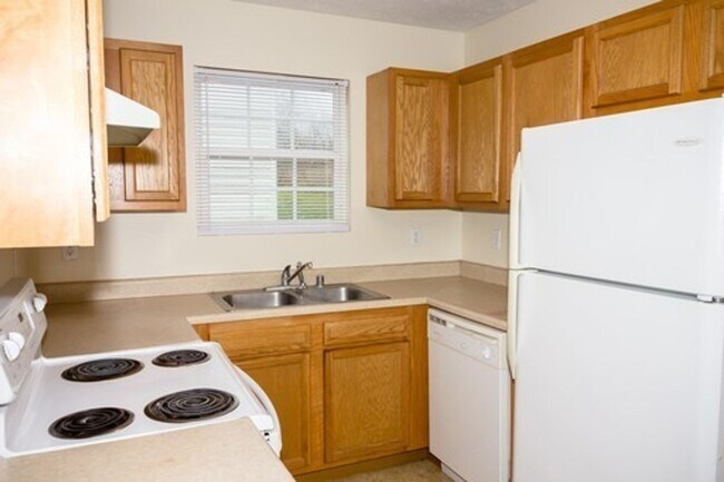 1404/1406 Creekside - 1404/1406 Creekside Apartment Unit 1404 Westwood Dr