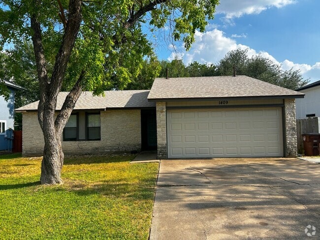 Building Photo - Comfy Round Rock 3/2 in Mesa Park Rental
