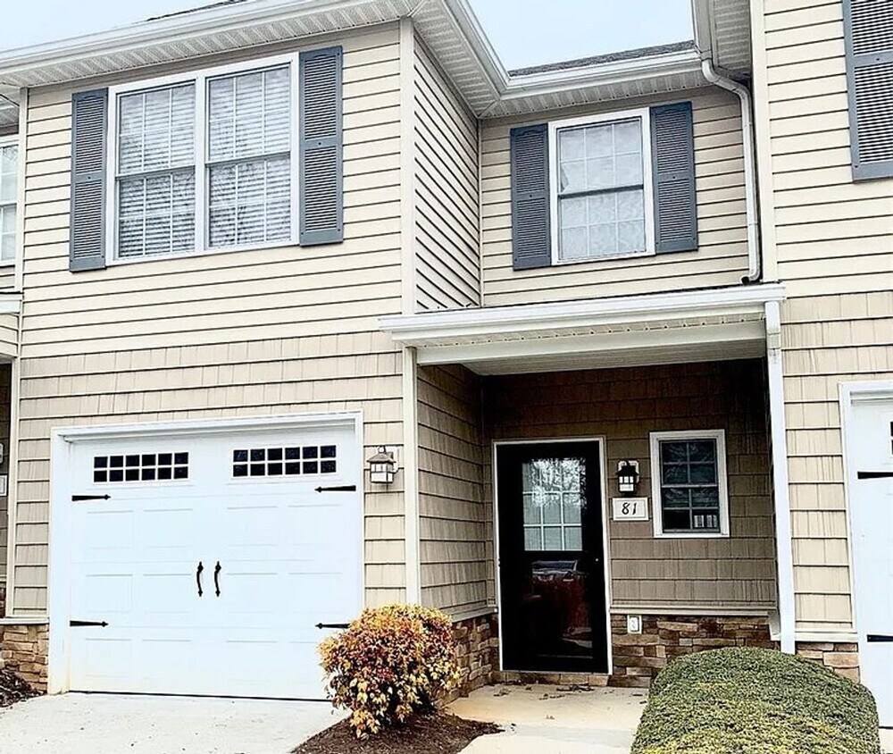 Tavern Grove Townhome in Campbell County-N... - Tavern Grove Townhome in Campbell County-N...