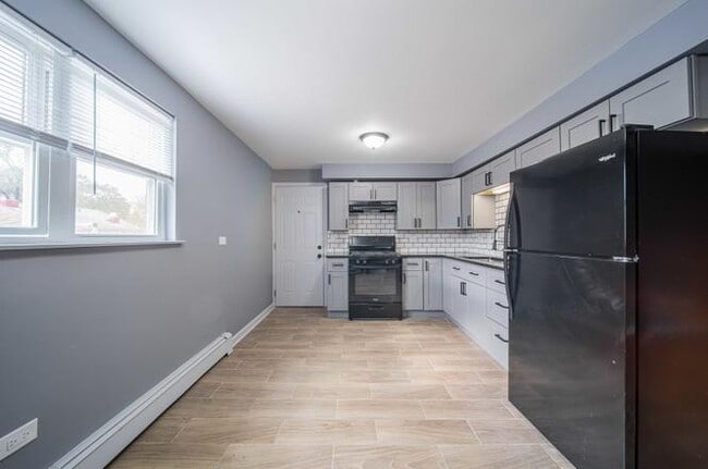 Photo - 15334 Doctor M.L.K. Jr Dr