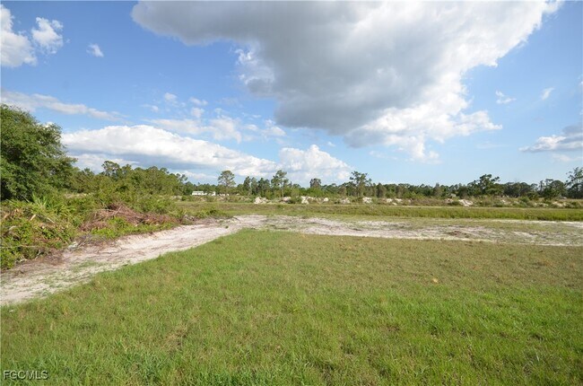 Photo - 1234 Bermar St