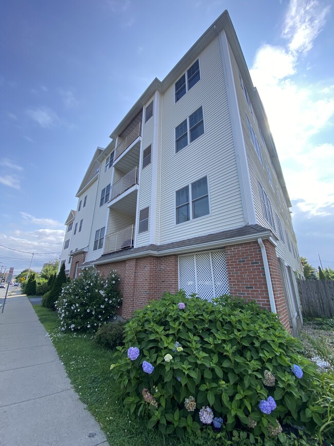 Photo - 51 Pearl St Unidad 206