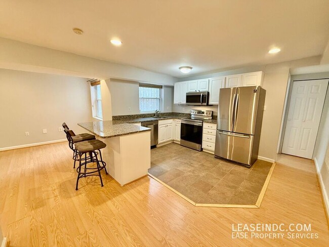 Photo - 1020 Fairmont St NW Unit #10