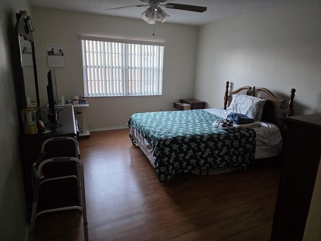 Photo - 3048 Sunrise Lakes Dr E Unit 412
