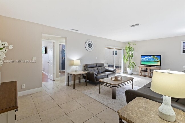 Photo - 4119 Coral Springs Dr