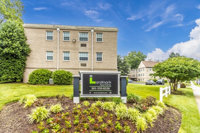 Apartments in Hyattsville, MD | Landmark Apartments