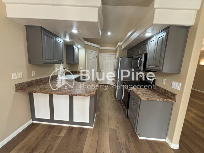 Photo - 3736 Ellendale Cir