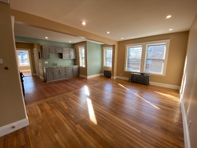 Photo - 254 Belgrade Ave Unit 2