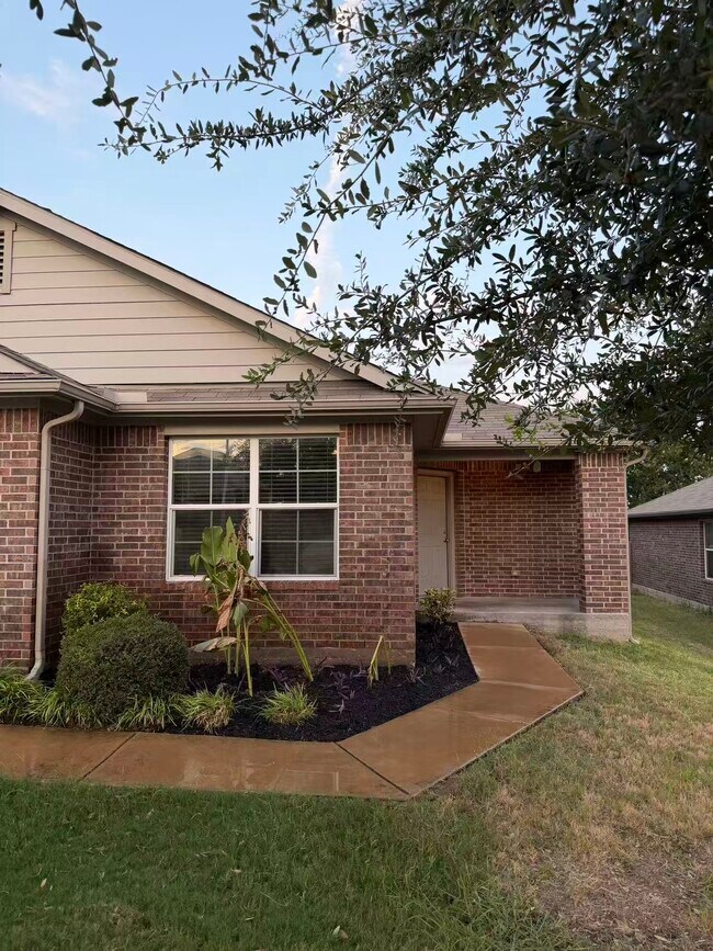 Photo - 10617 Menominee Falls Ln