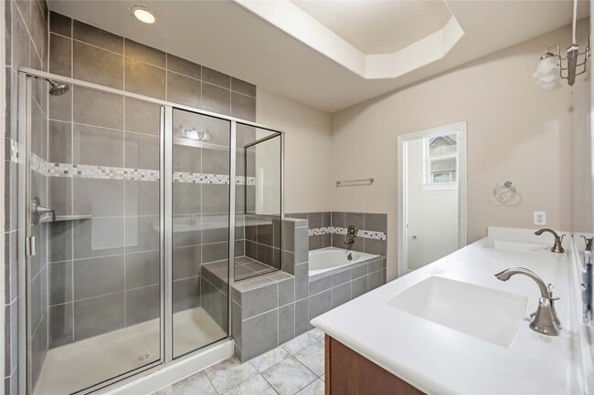 Photo - 6363 Fairdale Ln