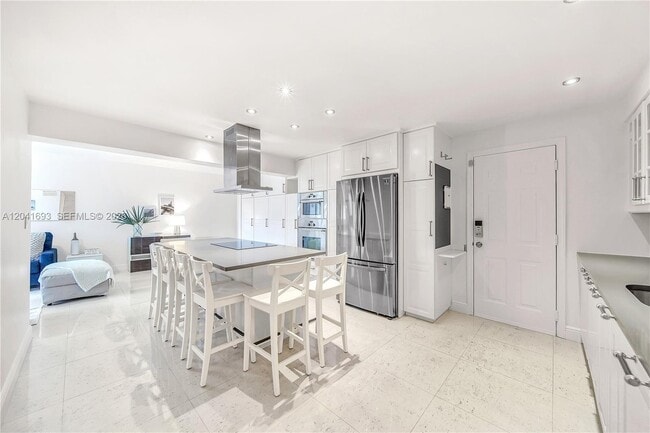 Building Photo - 290 Sunrise Dr Unit 3-K