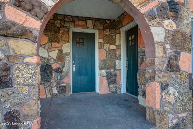 Photo - 1701 32nd St