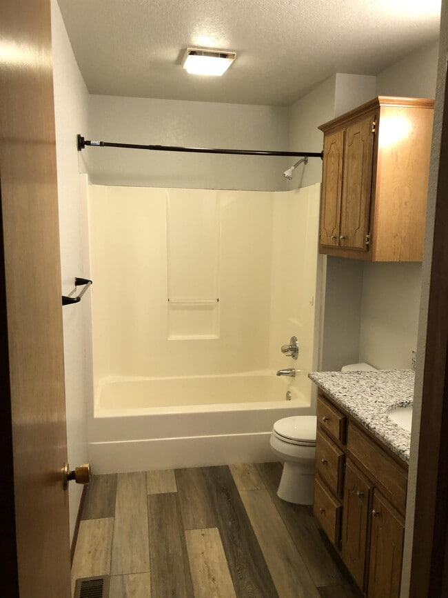 Photo - 112 N Baumann Ave