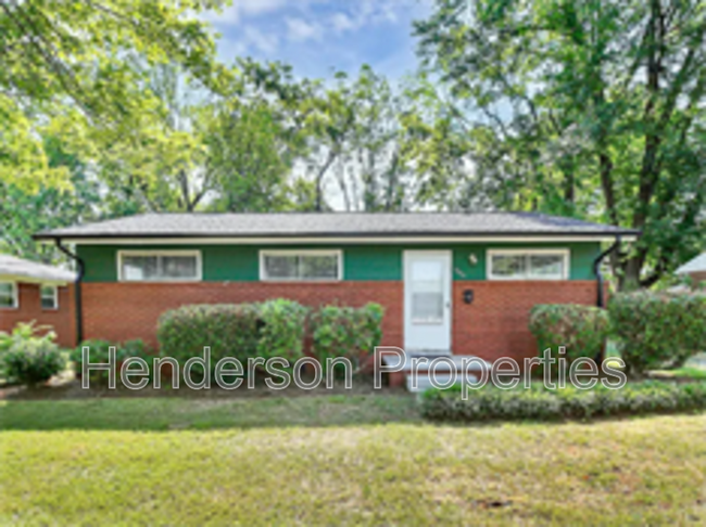 Building Photo - 2244 English Dr