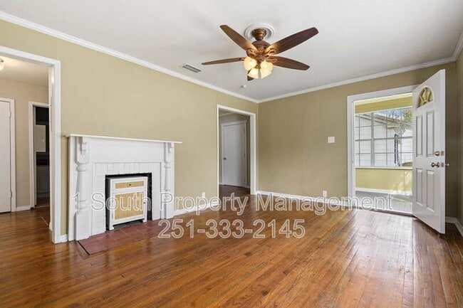 206 Pinehill Dr