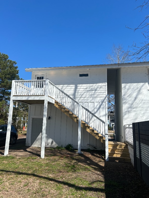 Photo - 405 Pine Ave