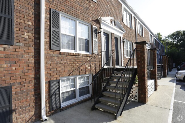 Addison Townhomes For Rent in Taylors, SC | ForRent.com