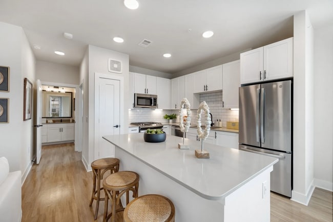 Serene 2 Bed in Harvest Green — 6 Weeks Free - Serene 2 Bed in Harvest Green — 6 Weeks Free Condo Unit EHG2