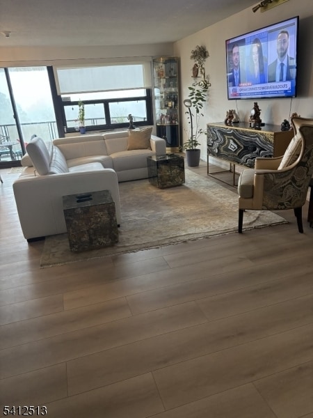 Photo - 2 Claridge Dr