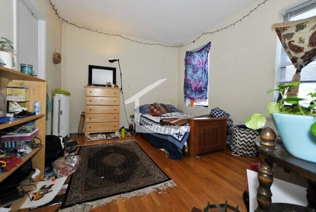 Photo - Great Deal On A 2 Bed In Brighton! Steps F...