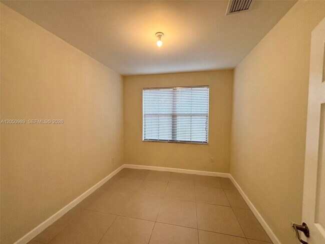 Photo - 10445 NW 61 Ln.