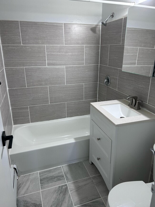 Photo - Kingsley Apartments