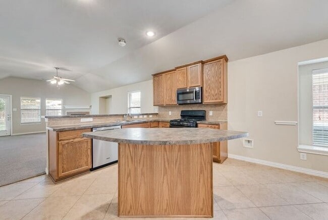 Photo - Single Story Home in popular Heatherwood S...