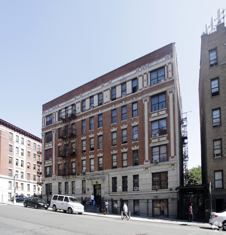 Photo - Morris Heights Apartments