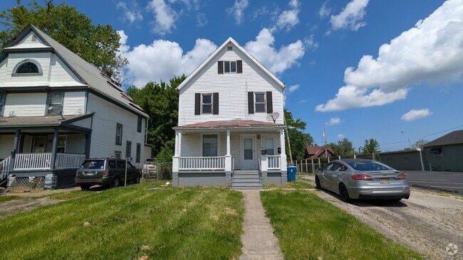 Building Photo - *DJT Homes 2, LLC (1777-1779 E 31 St) Unit 1779