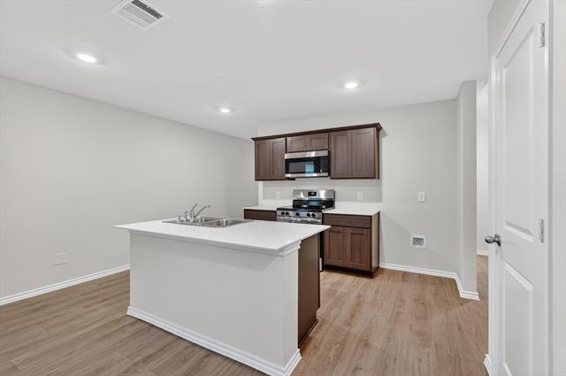 Photo - 1413 Brook Ln