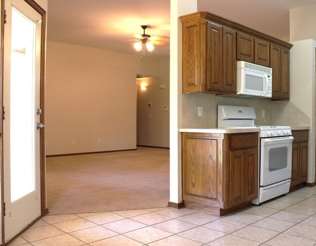 Photo - 2720 SE 95th St