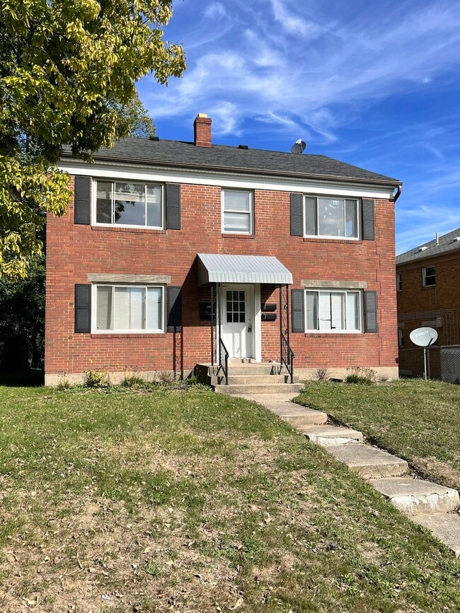Building Photo - 1597 Old Ln Ave Unit 3