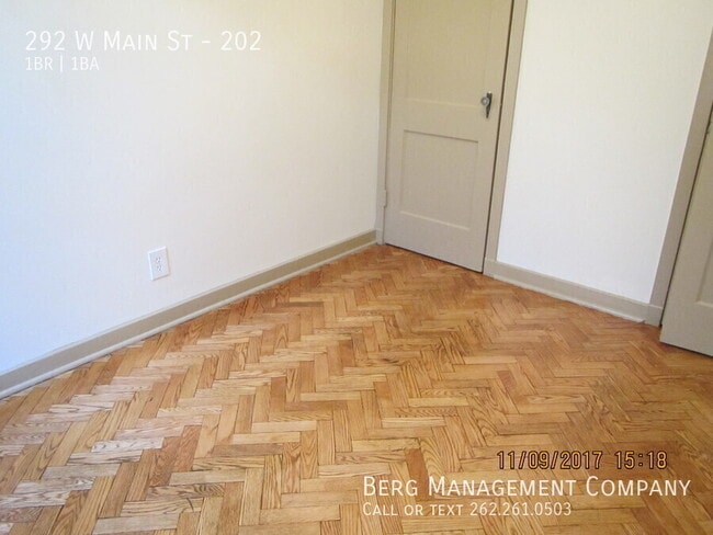 Photo - 292 W Main St Unit 202