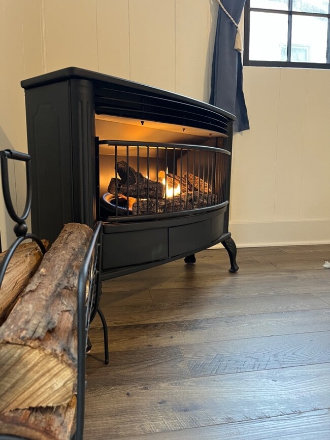 Photo - 1126 Brucemont Dr