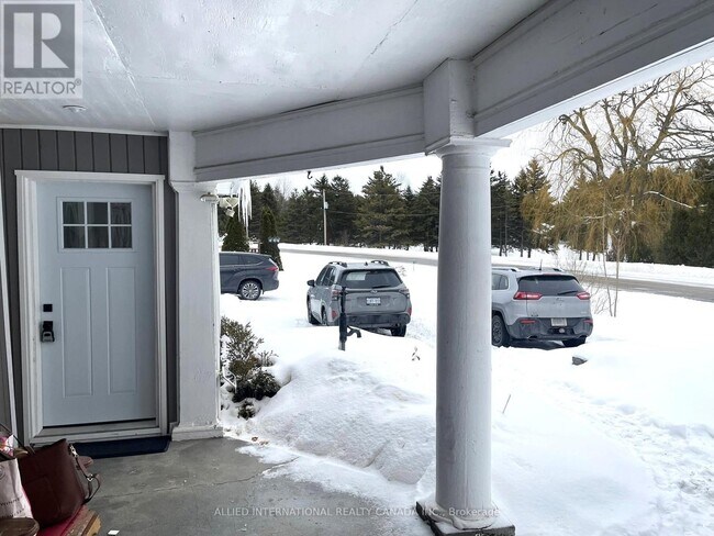 Photo - 150 Tamblyn Rd