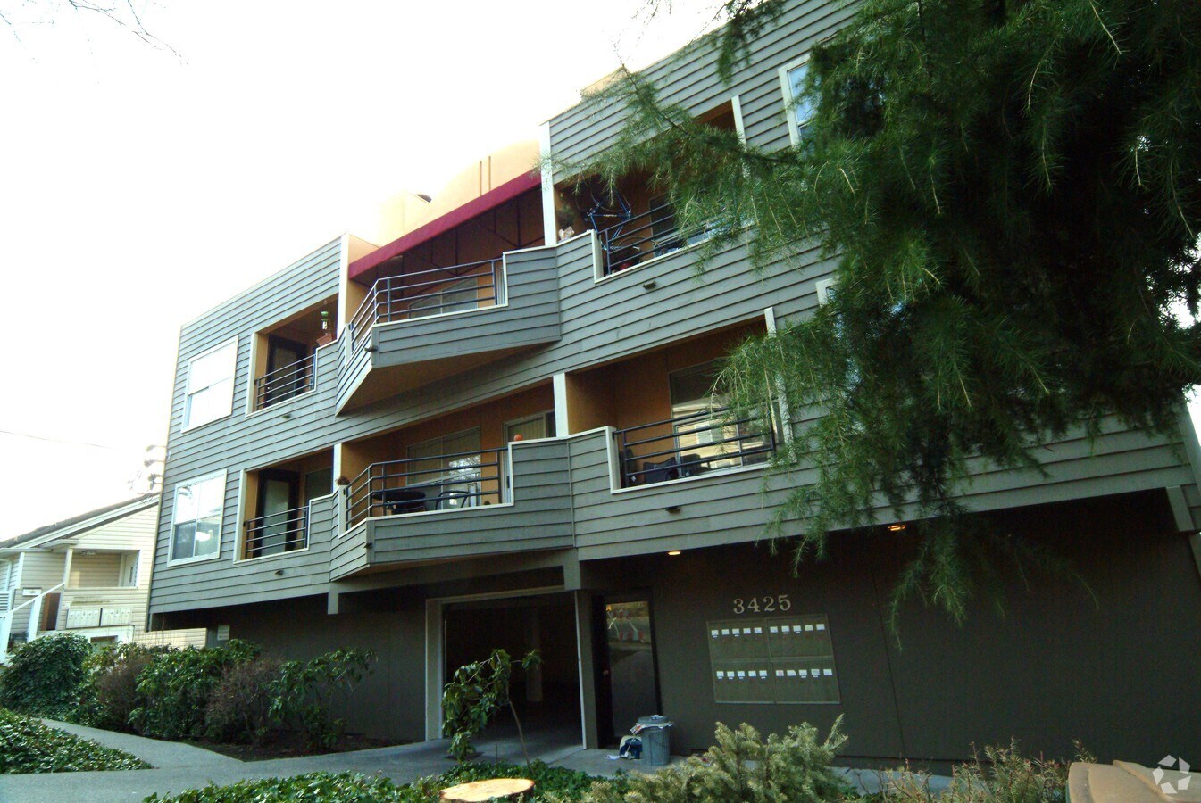 Photo - Belvedere Apts.   Queen Anne