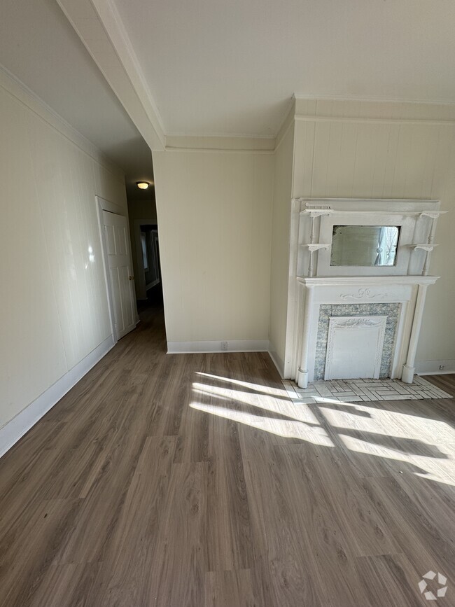 Building Photo - 509 Walnut St Unit A Rental