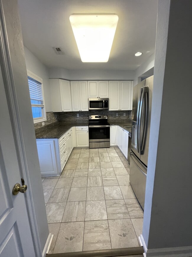 3234 Inlet Shore Ct