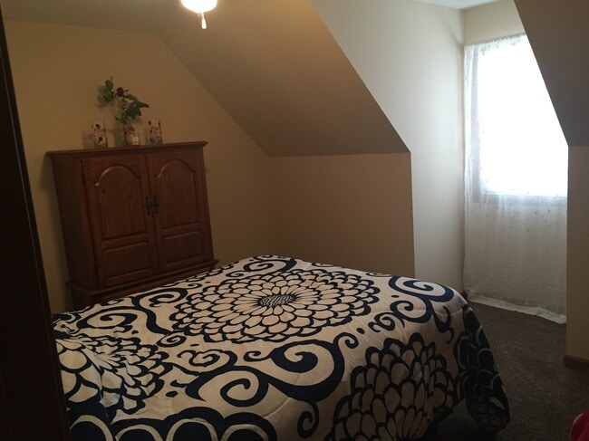 One of the three bedrooms - 1304 Millbrook Ct