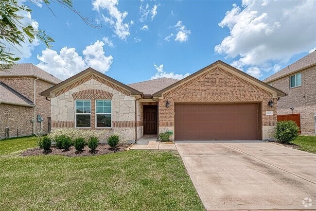 Building Photo - Pearland Place, Pearland, TX 77581 - 3 BR ... Rental