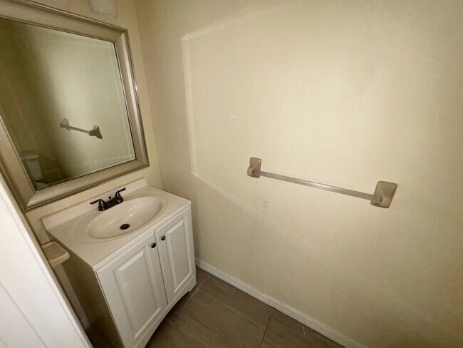 Photo - 2-bedroom, 2.5-bathroom townhome