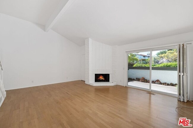 Photo - 1646 Palisades Dr Rental