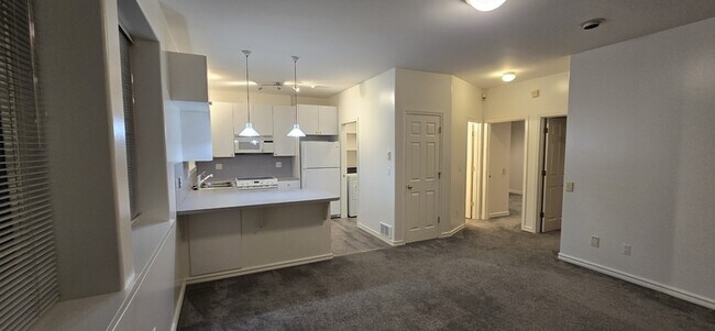 Photo - 5106 Green Lake Way N