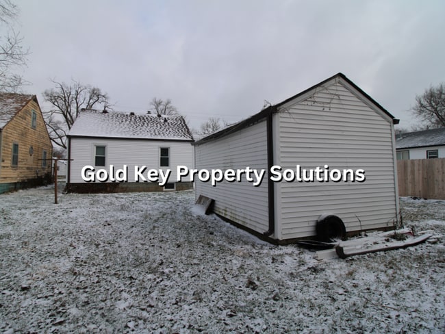 Photo - COMING SOON!! 2 BR 1 BA House with New Flooring and Paint (SECTION 8 APPROVED)