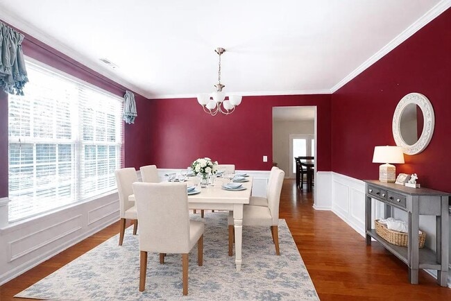 Photo - 108 Saybrook Rd