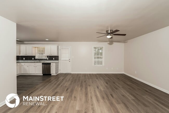 Photo - 1055 Sky View Ln