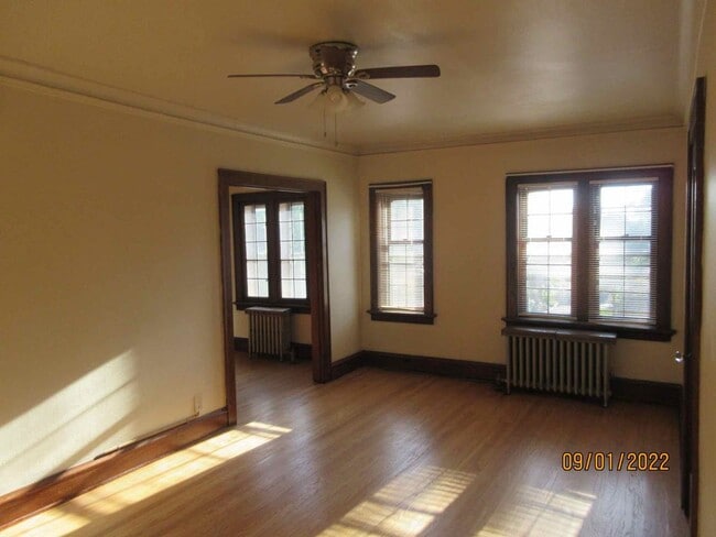Photo - Available June 2026 Gorgeous Studio Beautiful Remodeled Apartment Unit 04