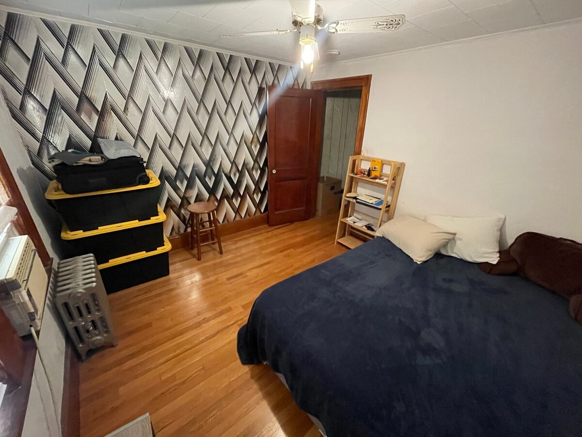 Photo - 199 Belmont St Unit 2